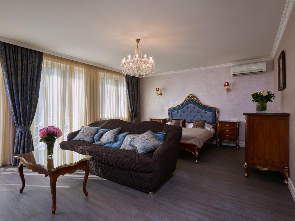 Apartment-Hotel Am Rathaus ดุสเซลดอร์ฟ ภายนอก รูปภาพ