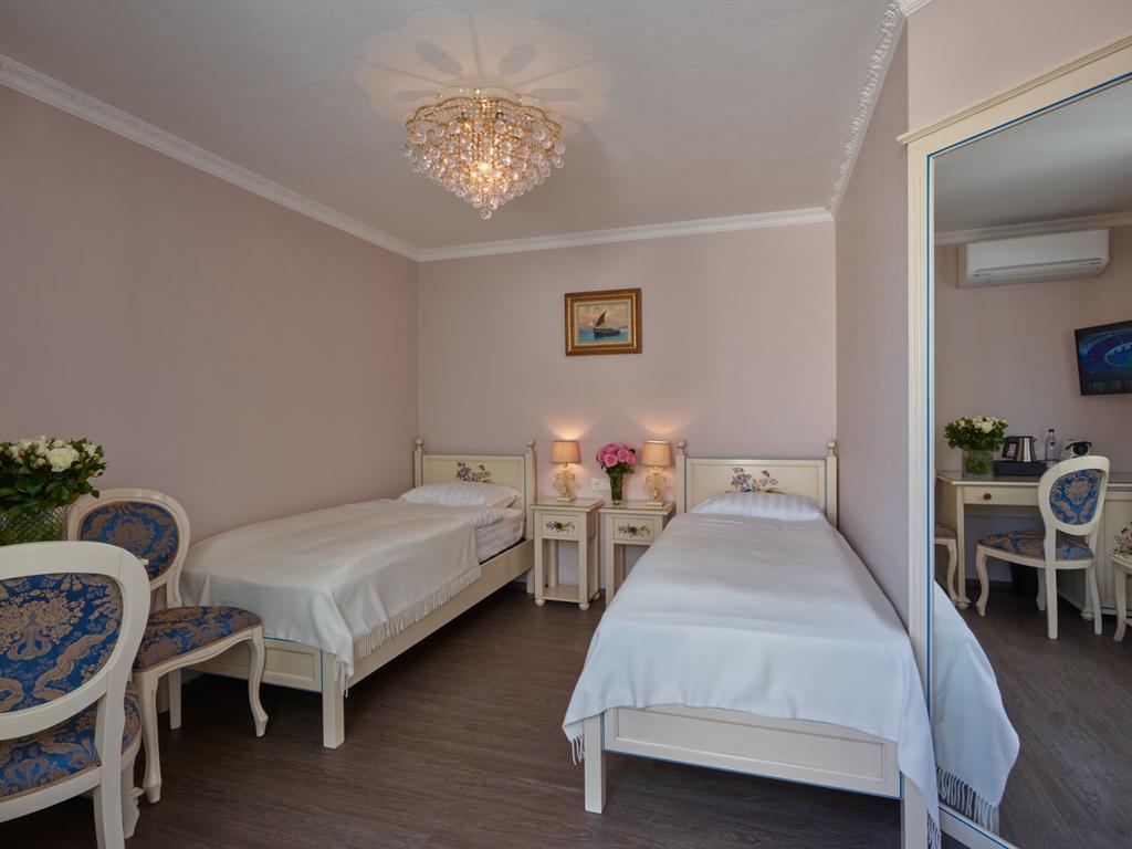 Apartment-Hotel Am Rathaus ดุสเซลดอร์ฟ ภายนอก รูปภาพ