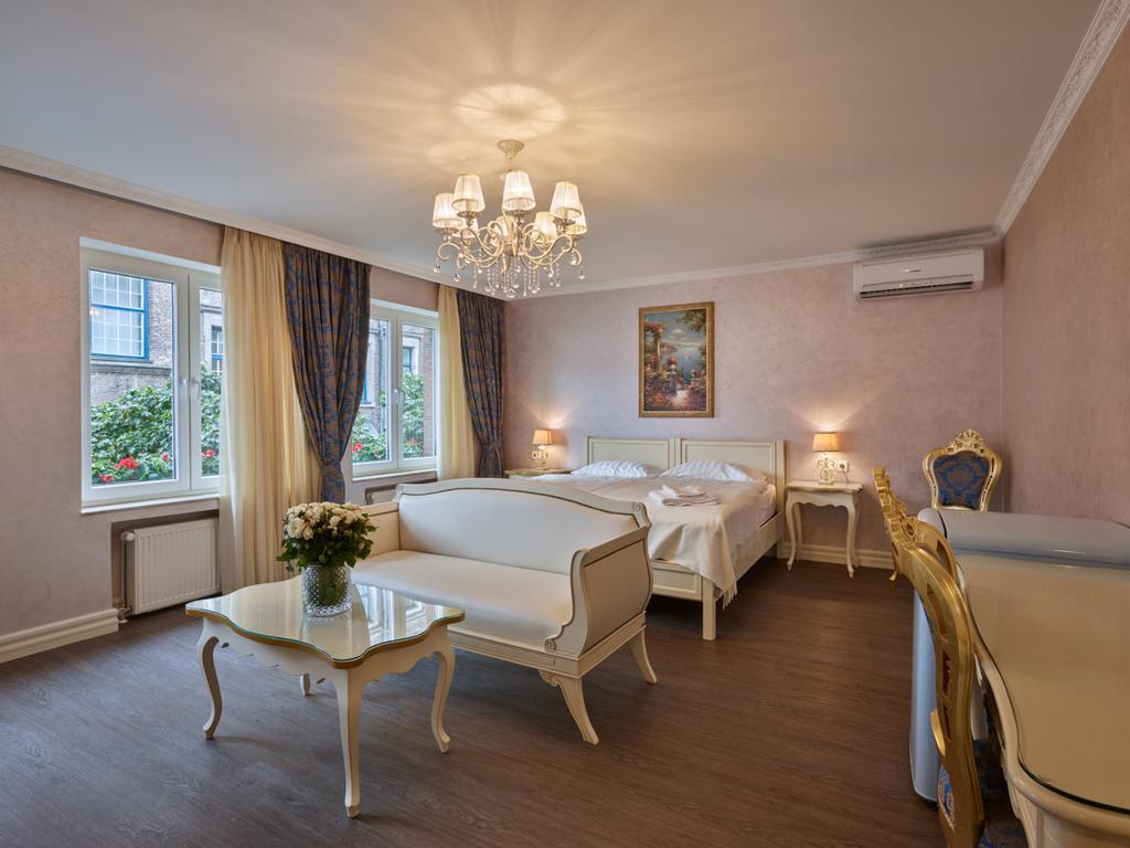 Apartment-Hotel Am Rathaus ดุสเซลดอร์ฟ ภายนอก รูปภาพ