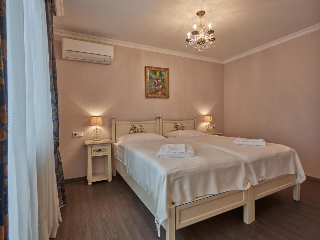 Apartment-Hotel Am Rathaus ดุสเซลดอร์ฟ ภายนอก รูปภาพ
