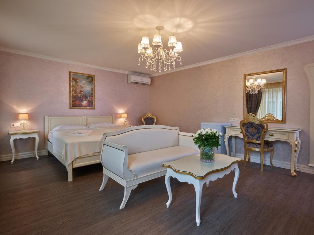 Apartment-Hotel Am Rathaus ดุสเซลดอร์ฟ ภายนอก รูปภาพ