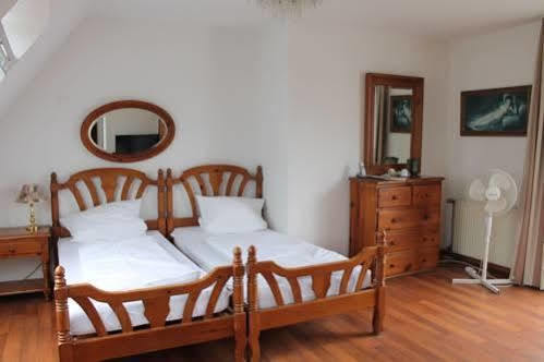 Apartment-Hotel Am Rathaus ดุสเซลดอร์ฟ ภายนอก รูปภาพ