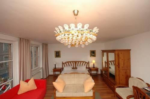 Apartment-Hotel Am Rathaus ดุสเซลดอร์ฟ ภายนอก รูปภาพ